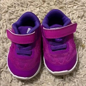 Toddler purple Nike’s